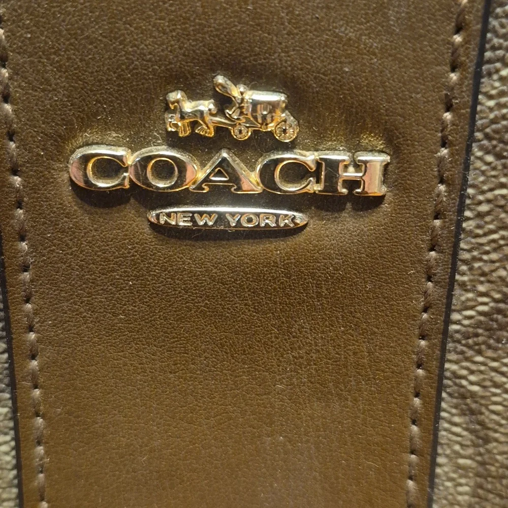 Coach Brown and Tan Wallet - Picture 2 of 11